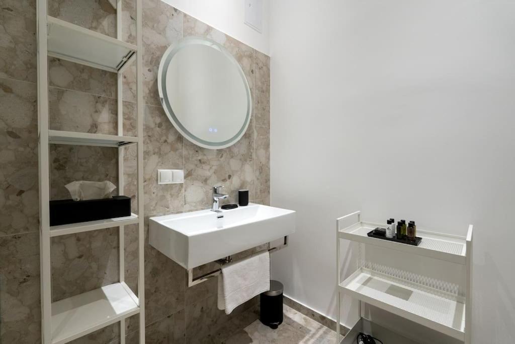 Artful 1Br Suite, City Nearby By Hm Vídeň Exteriér fotografie